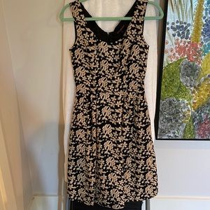Betsy Johnson embroidered dress